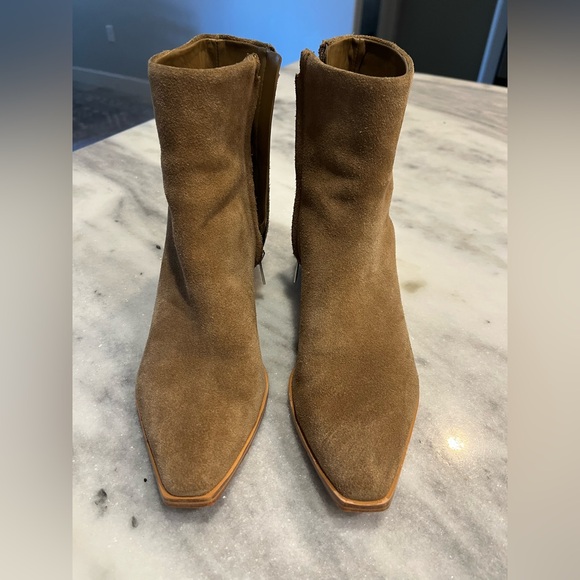 Marc Fisher Suede Zip Boots Brown Tan - Size 7 - Picture 3 of 8